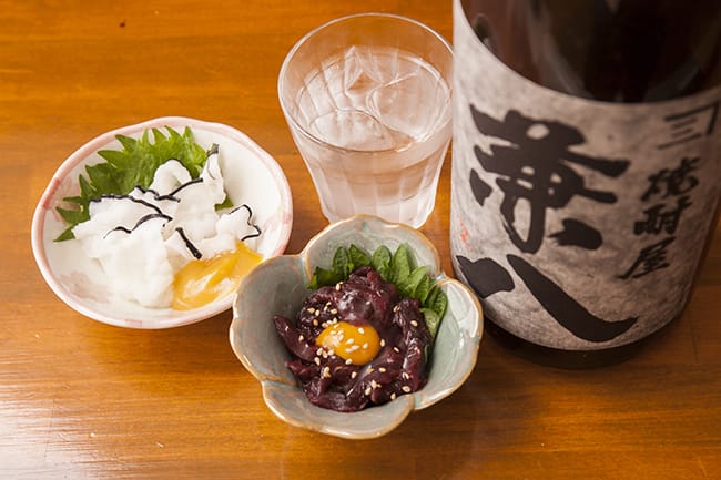 <クジラ料理>
